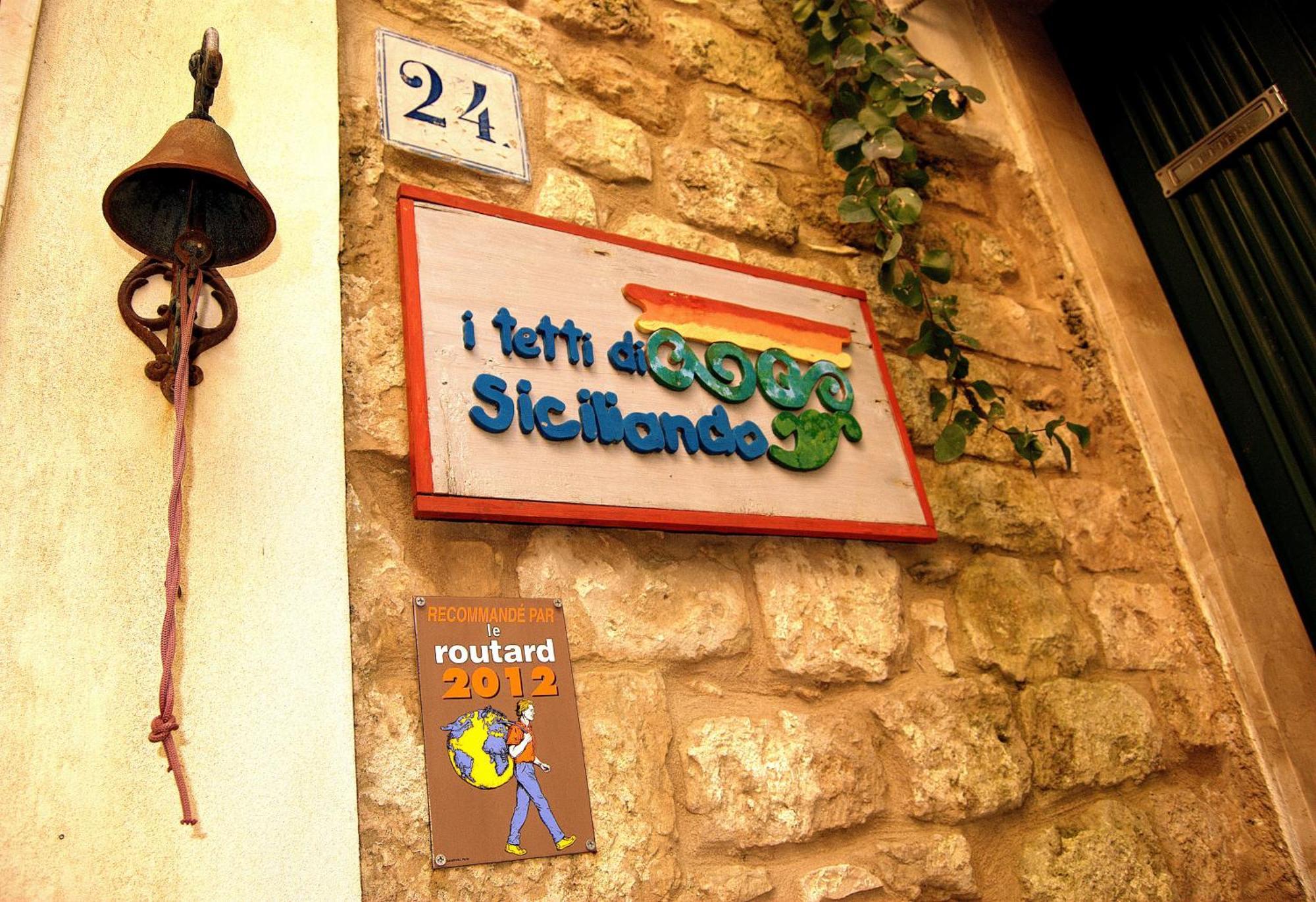 I Tetti Di Siciliando Bed and Breakfast Modica Eksteriør billede